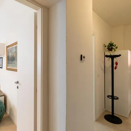 Bicocca - 2 Bedrooms * Milánó