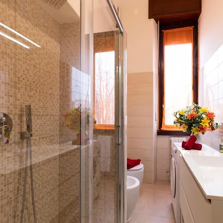 Apartman Bicocca - 2 Bedrooms *