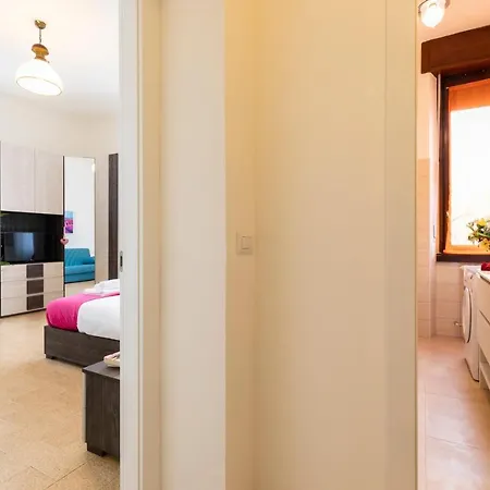Apartman Bicocca - 2 Bedrooms *