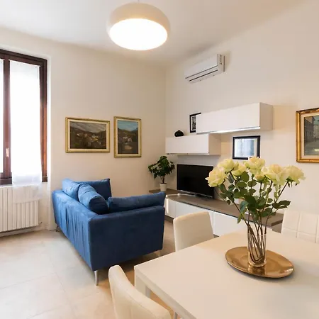 Bicocca - 2 Bedrooms * Milánó