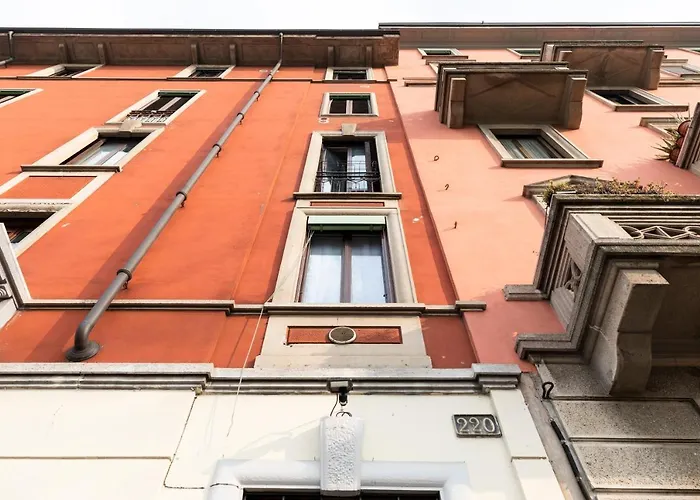 Apartment Bicocca - 2 Bedrooms Milan