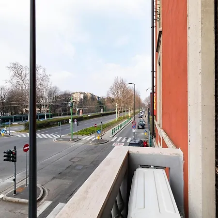 Apartment Bicocca - 2 Bedrooms Mailand