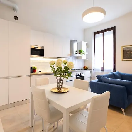 Bicocca - 2 Bedrooms Milan